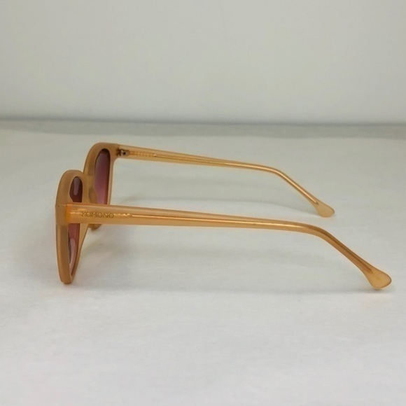 New KOMONO Renee Rose Blush Sunglasses pink ivory - Picture 8 of 11